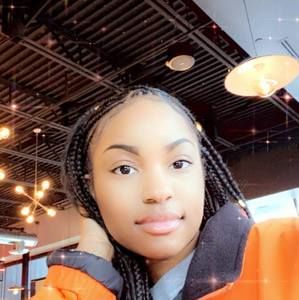 Meet your Posher, Britt